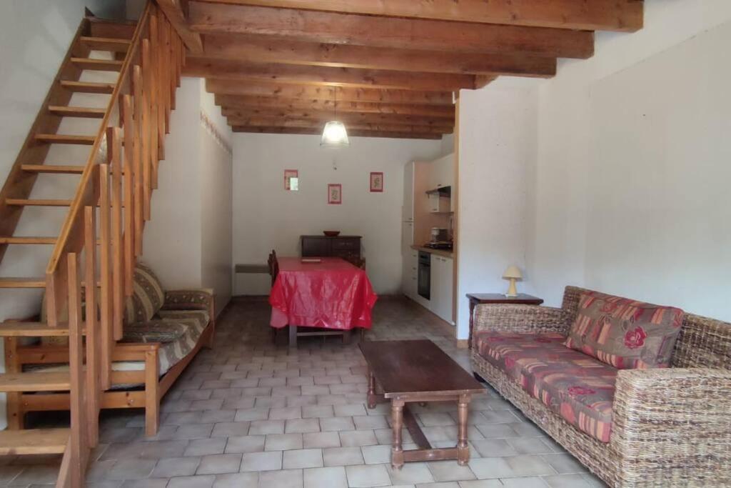 Gite De La Bateliere La Malène Buitenkant foto